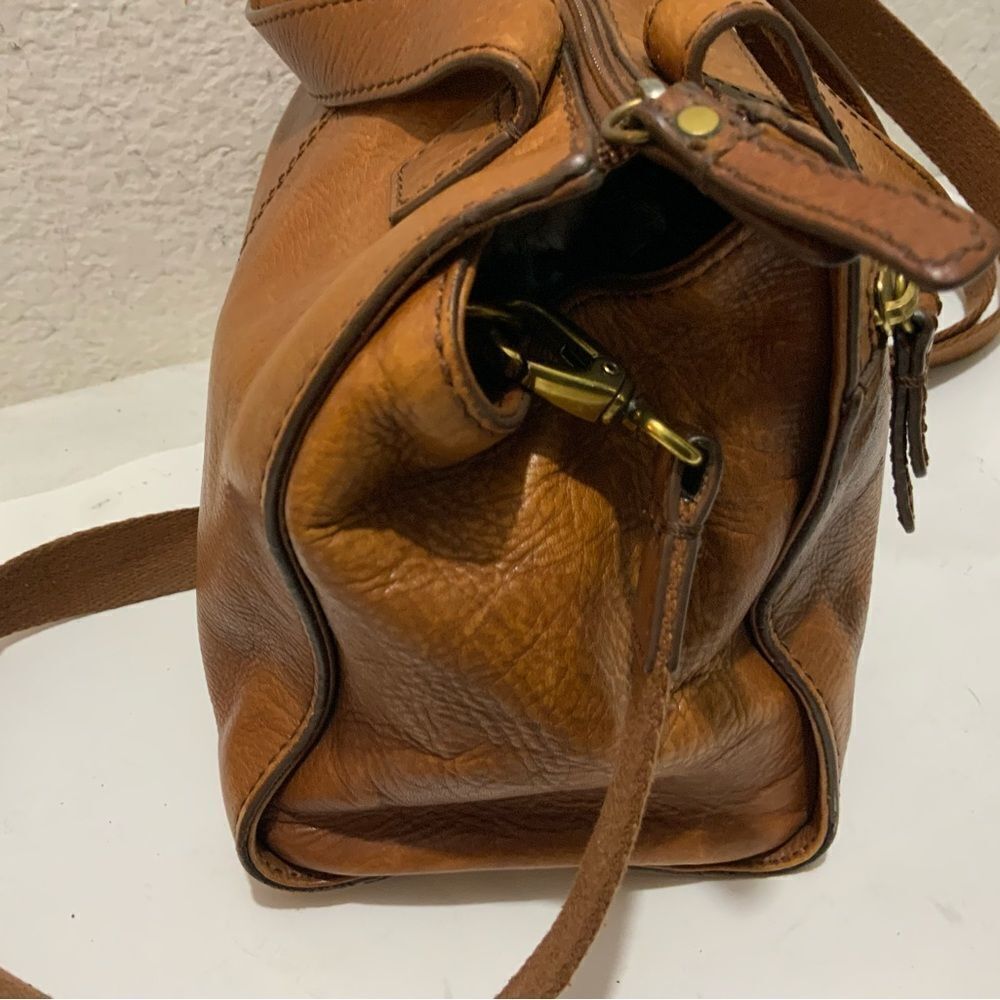 Fossil Crossbody Bag Soft cowhide Leather Purse Convertible Purse zipper - Picture 8 of 13